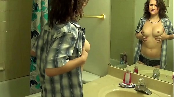 艾登 · 瓦伦丁醒来作为一个女人