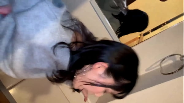 美丽聪明的医学院变成了荡妇！ ？重复高潮，直到纤细的身体濒临崩溃！ ！屁股射精、中出、面部射精连续3次！ ！第1部分